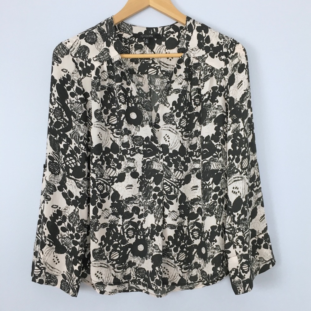 19 Cooper Stitch Fix Black White Floral Blouse - Picture 4 of 8